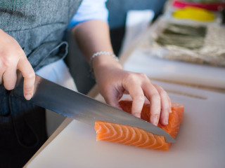 Hogyan találjuk meg a tökéletes konyhakést? Hasznos tippek kezdő szakácsok számára