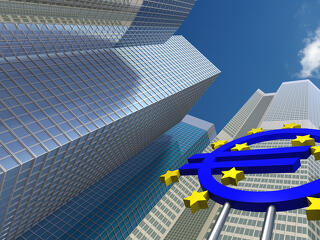 Tízhavi csúcson az euróövezetben az üzleti aktivitás