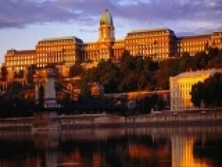 Gyurcsány elosztott 500 milliárdot