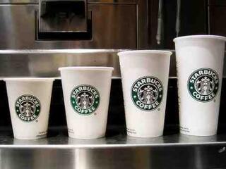 Kávézók százait zárja be a Starbucks