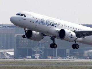 Földre kényszerül az új Airbus, sok gépe nem biztonságos