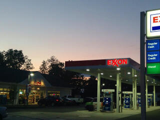 Közölte az Exxon, mennyit bukott eddig Trump háborúján