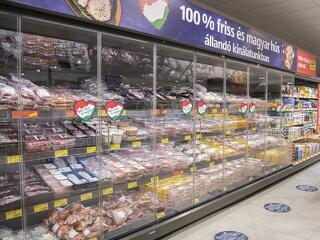 Padlóra küldték a sertésárakat