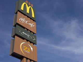 Vajon hány ember dolgozik Magyarországon McDonald's-okban?