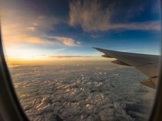 Jó éve volt a Ryanair-nek, de most beüthet a koronavírus