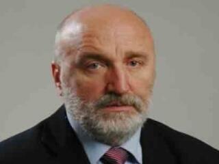 Megszűnő minisztériumok, 10%-os leépítés az apparátusban