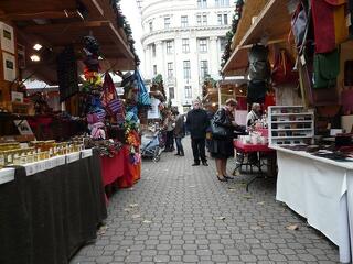 Teljes körű adventi razziát tart a fogyasztóvédelem