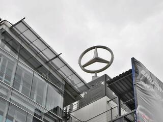 Elbocsátásokra készül a Daimler