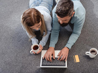 Több százezer forint nem közismert támogatás fiataloknak