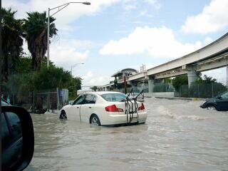 Az árvízveszély hozza a következő globális lakáshitelválságot!