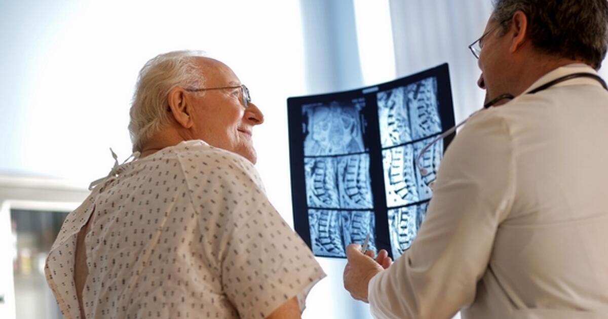 Dübörögnek a magyar egészségkasszák és az önkéntes nyugdíjpénztárak