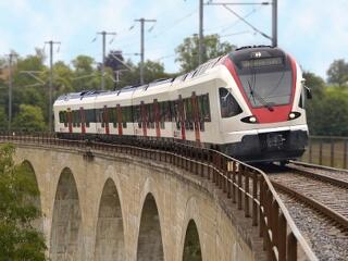 Menetrendszerű Transelektro győzelem a motorvonat tenderen