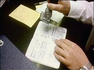 Útlevelet nem, poggyászt viszont ellenőriznek