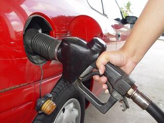 Benzinár: most elmarad az emelés