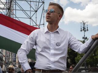 Magyar Péter bocsánatkérésre szólította fel Orbán Balázst, Orbán Viktor politikai igazgatóját