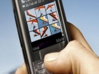 A világ fele használ mobilt