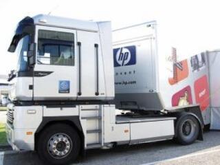 Budapesten járt a HP Adaptive Enterprise kamionja