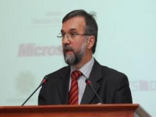 "Néha fel kell áldozni a jólétet"