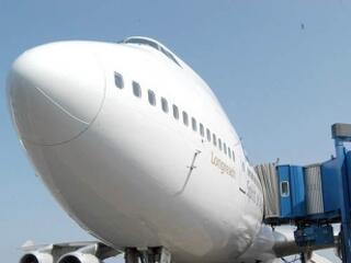 A biztonság drágítja a repülőjegyeket