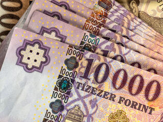 Miért ragaszkodnak a magyarok a készpénzhez? 