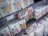 Csak nálunk vannak árrésstoppok, mégis Magyarországon a legmagasabb a térségben az élelmiszerinfláció
