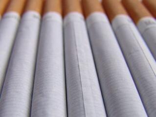 Hol dohányzik tilosban a magyar?