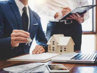 Robbanás a lakáshiteleknél