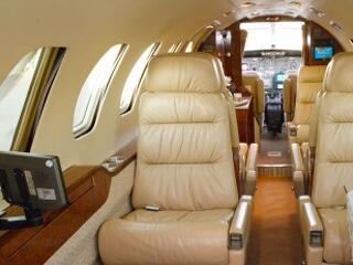 Jönnek a chartergépek