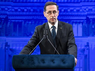 Orbán Viktor egyik legrégebbi harcostársa hivatalos találkozót kezdeményezett a Tisza Párt pénzügyi felelősével