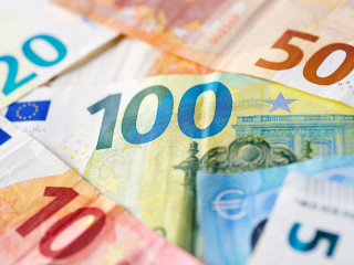 Kirobbanó formában az euróövezet