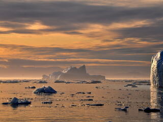 Az Északi-sark sincs biztonságban a turistáktól