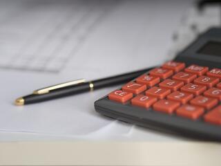 Segítség a spóroláshoz: olcsóbban megúszhatják a cégek így
