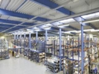 Növekedés motorja 100 milliárdból