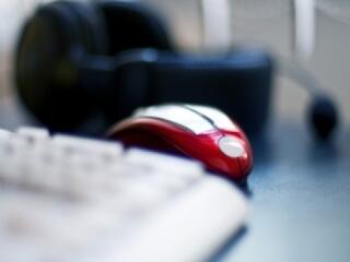 Búcsú az egértől: Virágot Algernonnak!