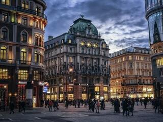 Fél Magyarország boldog lehet, nem marad el Bécsben a karácsonyi vásár