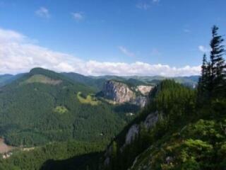 Áramlanak a magyar turisták Romániába