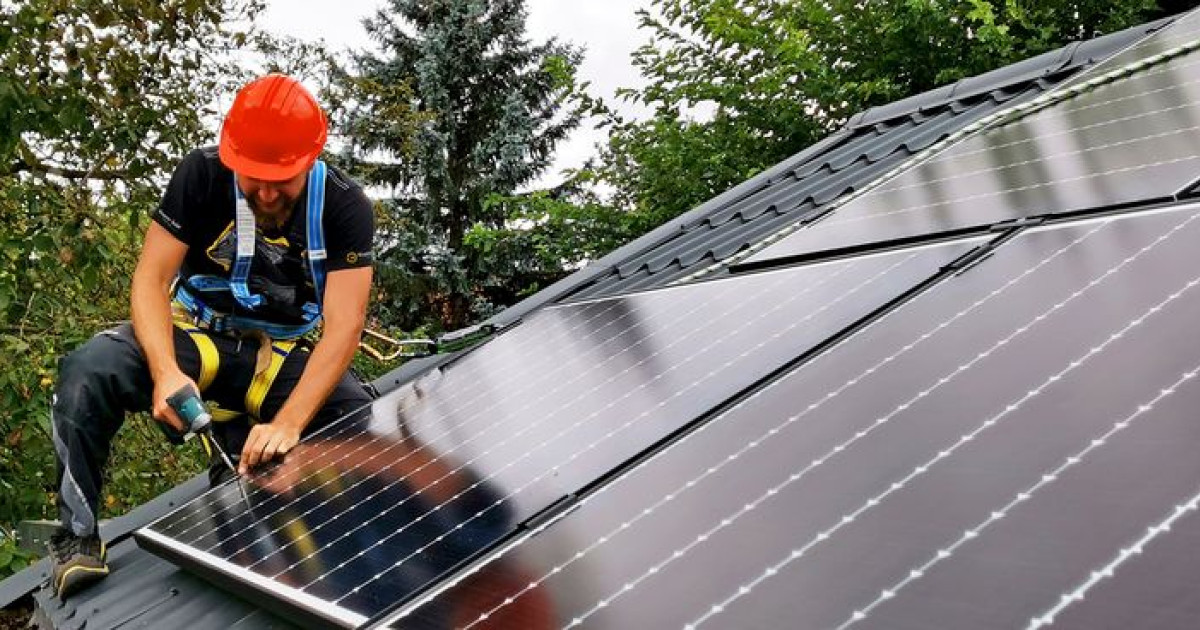 Bombasztikus átvételi árajánlat a napelem tulajdonosoknak