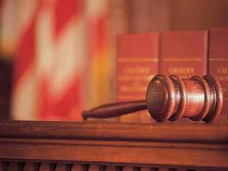 A kkv-kat sújtó jogszabályokat keresi Brüsszel