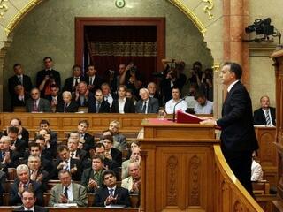 Orbán-csomag: nagy kockázat, csekély haszon