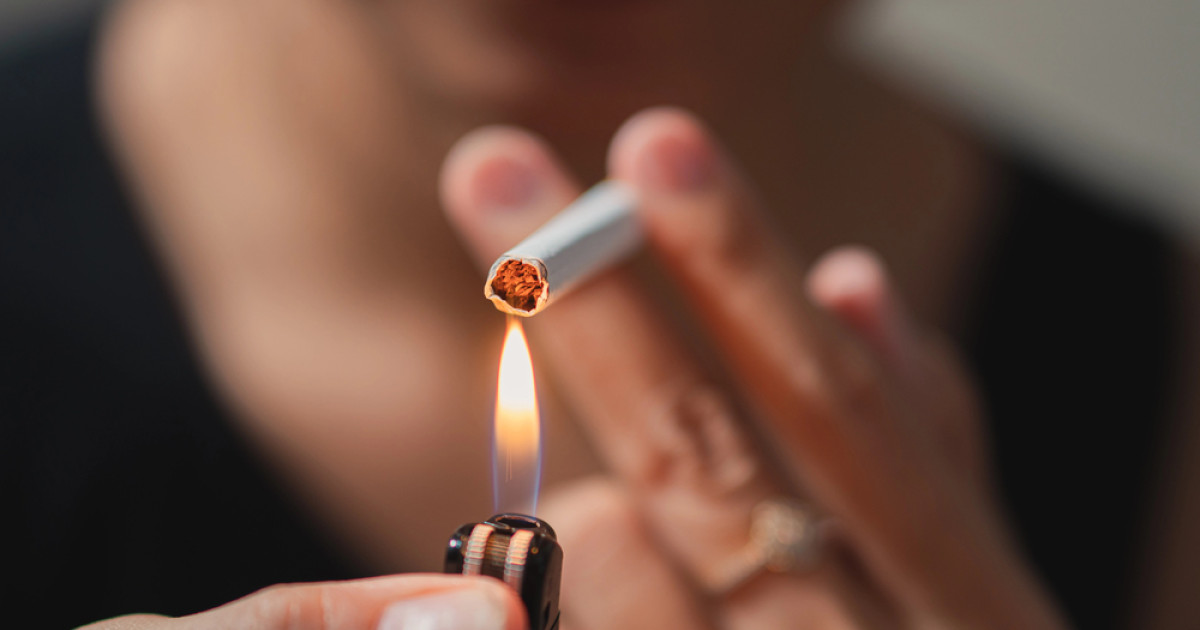 Szívhatják a fogukat a dohányosok: brutálisan megdrágulhat a cigaretta 