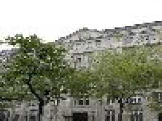 A bővülés gyorsulása várat magára