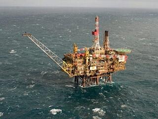 Újabb olajömlés a tengerbe - ezúttal Európában