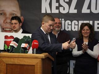 Sárga lapot osztottak ki Veszprémben a kormánynak