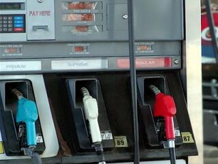 Benzinár: valószínűsíthető az újabb áremelés