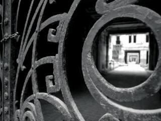 Lakásmustra három napon át