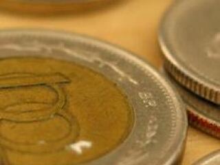 280 Ft közelében az euró