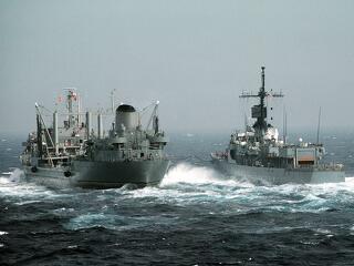 A hidegháború óta nem volt annyi orosz hadihajó a Földközi-tengeren, mint most