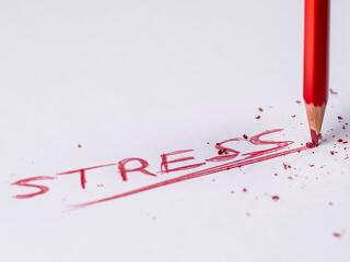 Stressz, pánikroham és kiégés: óriási teherrel indul az év