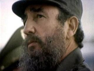 Fidel melegítőben szidta Amerikát