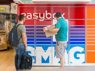 Miért jó, ha az okostelefonunkat az eMAG easybox csomagautomatába kérjük?